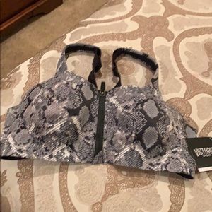 Wicked cool VS sports bra